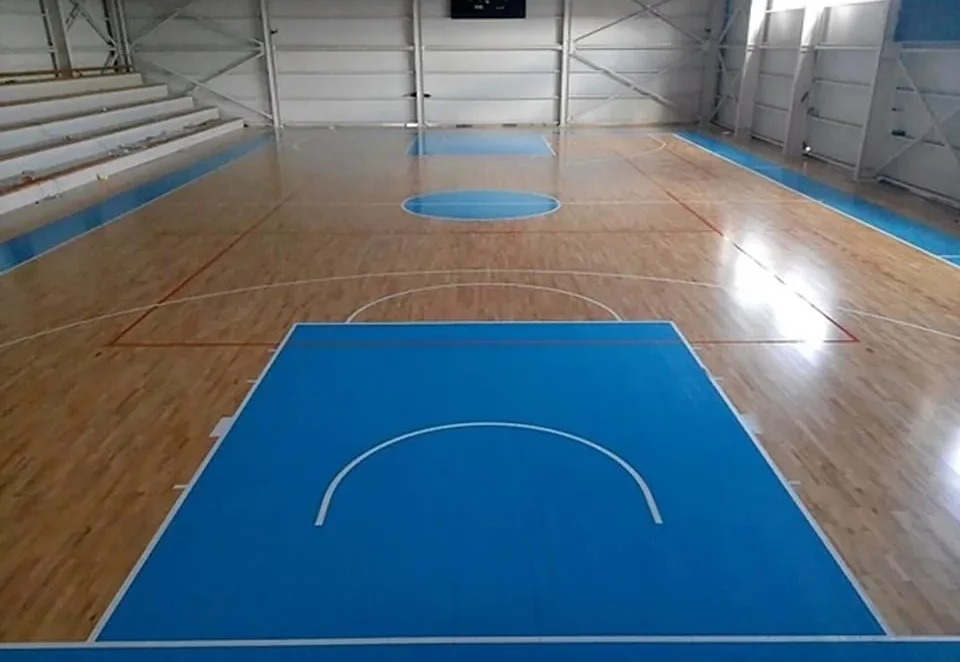 Denizli Yüksek Çıta Koleji, spor parke uygulaması