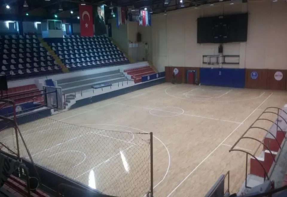 GSB Ünalan Spor Salonu, spor parke uygulaması